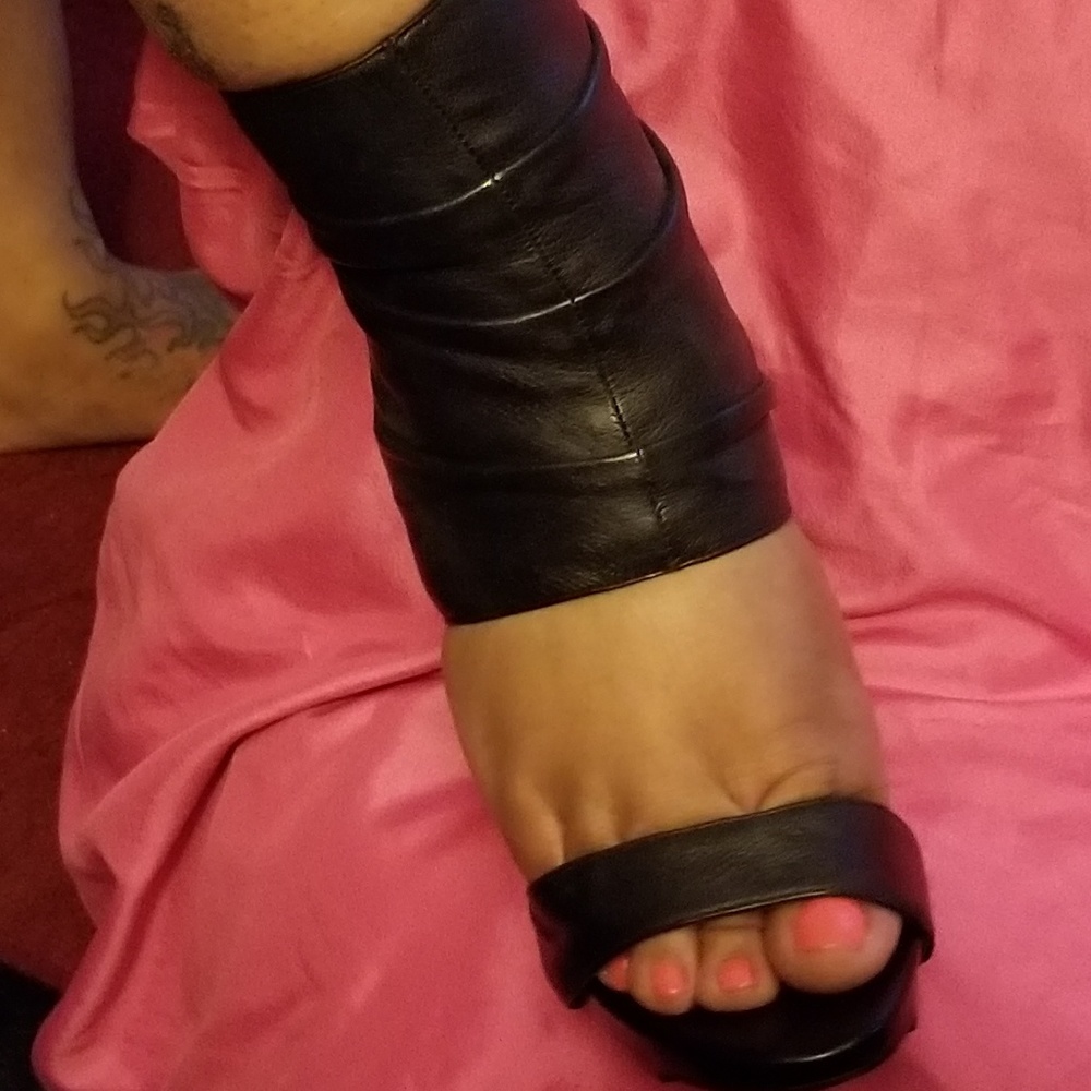 Black shoes